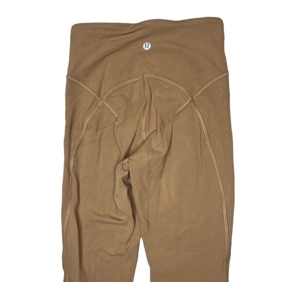 Lululemon get centred high rise tight size 2 - Picture 8 of 9